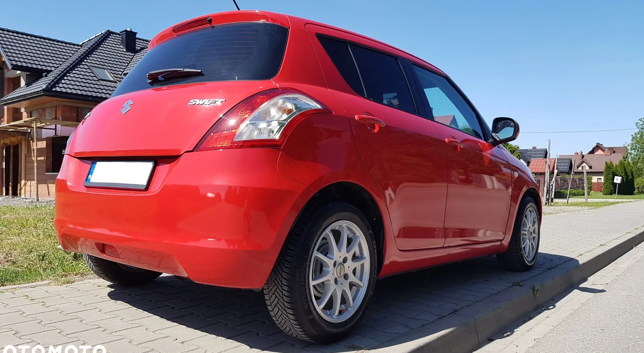 Suzuki Swift cena 25400 przebieg: 83000, rok produkcji 2011 z Proszowice małe 704